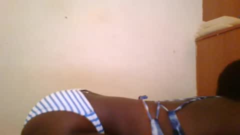 Snapshot of tee_kaicy chatting on 12-10-24, 06:17 kaicy online show from 12-10-24, 06:17