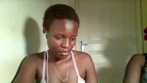 Snapshot of tee_kaicy chatting on 12-24-24, 07:00 kaicy online show from 12-24-24, 07:00