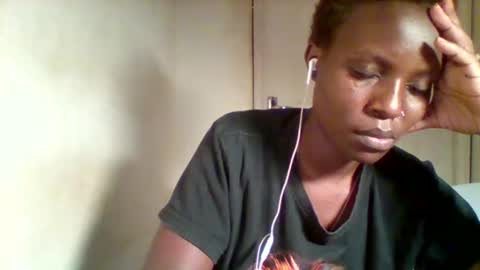 Snapshot of tee_kaicy chatting on 12-26-24, 03:06 kaicy online show from 12-26-24, 03:06