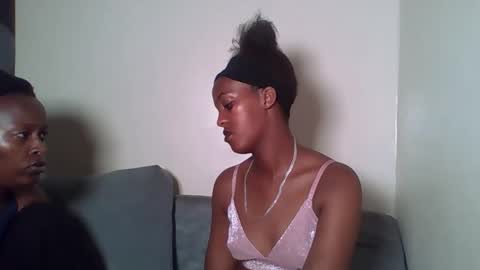 Snapshot of tee_kaicy chatting on 10-06-25, 03:26 kaicy online show from 10-06-25, 03:26