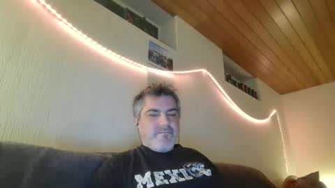 Peter online show from 02-11-25, 12:17