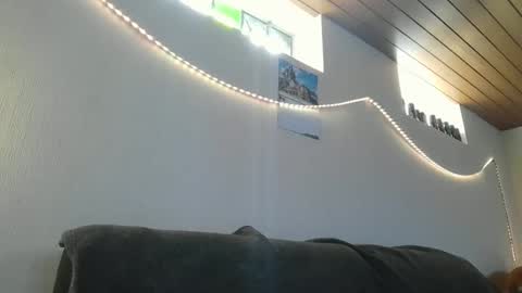 Peter online show from 03-12-25, 01:30