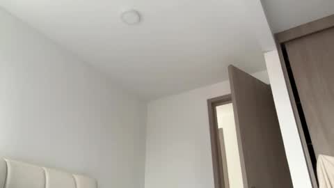 Amy No penetration Virgiin giirl online show from 05-14-26, 12:23