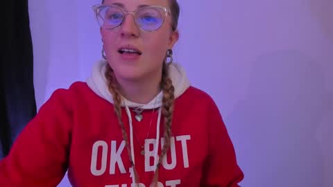 Snapshot of tekila__ chatting on 02-11-25, 11:33 tekila__ online show from 02-11-25, 11:33