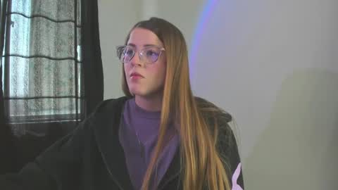 Snapshot of tekila__ chatting on 02-27-25, 07:15 tekila__ online show from 02-27-25, 07:15