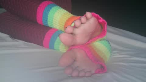 Snapshot of telegram1030 chatting on 01-15-25, 06:33 Viv West online show from 01-15-25, 06:33