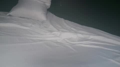 Snapshot of telegram1030 chatting on 01-16-25, 05:53 Viv West online show from 01-16-25, 05:53