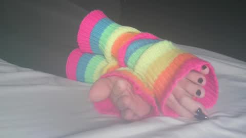 Snapshot of telegram1030 chatting on 01-17-25, 07:19 Viv West online show from 01-17-25, 07:19