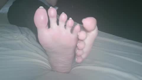 Snapshot of telegram1030 chatting on 01-30-25, 08:32 Viv West online show from 01-30-25, 08:32