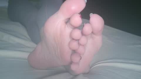 Snapshot of telegram1030 chatting on 02-03-25, 06:56 Viv West online show from 02-03-25, 06:56