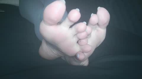 Snapshot of telegram1030 chatting on 02-28-25, 07:05 Viv West online show from 02-28-25, 07:05