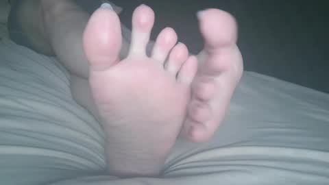 Snapshot of telegram1030 chatting on 03-08-25, 06:21 Viv West online show from 03-08-25, 06:21