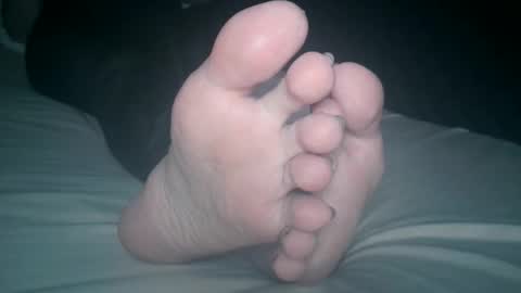 Snapshot of telegram1030 chatting on 10-09-25, 04:10 Viv West online show from 10-09-25, 04:10