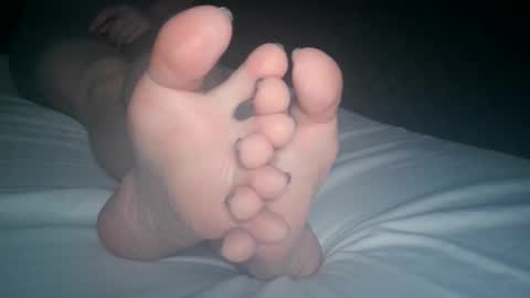 Snapshot of telegram1030 chatting on 11-03-25, 04:25 Viv West online show from 11-03-25, 04:25