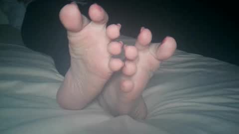 Viv West online show from 02-25-26, 06:23