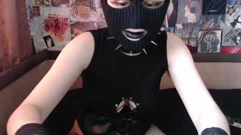 Snapshot of telema_ chatting on 02-13-25, 12:00 ruth online show from 02-13-25, 12:00