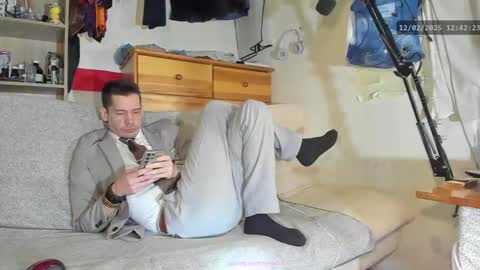 Snapshot of telepaticman chatting on 02-12-25, 11:40 Virg Lszl online show from 02-12-25, 11:40