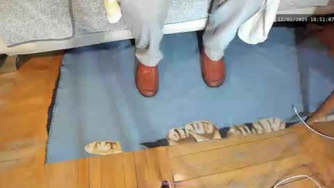 Snapshot of telepaticman chatting on 02-12-25, 05:48 Virg Lszl online show from 02-12-25, 05:48