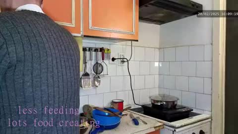 Snapshot of telepaticman chatting on 02-20-25, 03:08 Virg Lszl online show from 02-20-25, 03:08