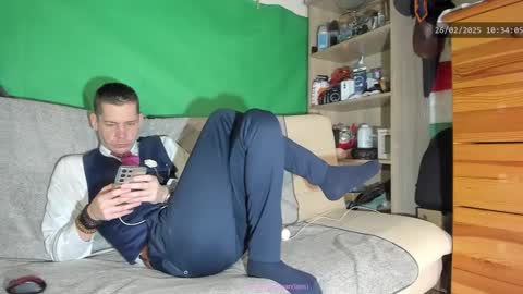 Snapshot of telepaticman chatting on 02-26-25, 09:32 Virg Lszl online show from 02-26-25, 09:32