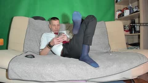 Snapshot of telepaticman chatting on 03-08-25, 08:46 Virg Lszl online show from 03-08-25, 08:46