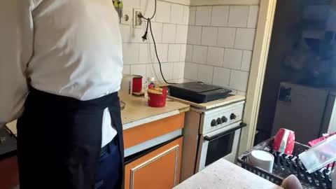 Snapshot of telepaticman chatting on 10-07-25, 04:37 Virg Lszl online show from 10-07-25, 04:37