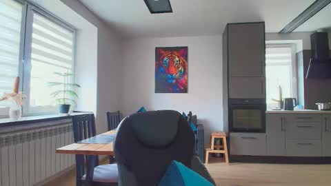 Snapshot of tell_me_goddess chatting on 10-23-25, 08:57 Amazing SALOME online show from 10-23-25, 08:57