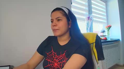 Amazing SALOME online show from 04-17-26, 08:39