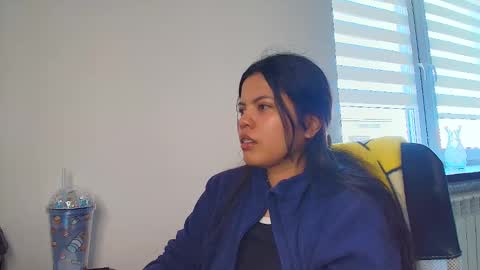 Snapshot of tell_me_goddess chatting on 05-25-26, 12:11 Amazing SALOME online show from 05-25-26, 12:11