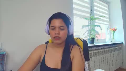 Snapshot of tell_me_goddess chatting on 06-01-26, 08:27 Amazing SALOME online show from 06-01-26, 08:27