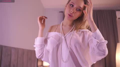 Snapshot of telladreamer_ chatting on 01-19-25, 11:34 Tella online show from 01-19-25, 11:34