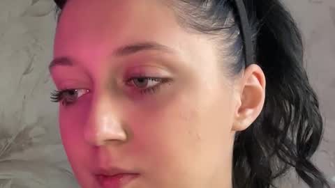 Snapshot of temptingvision chatting on 03-12-26, 07:58 temptingvision online show from 03-12-26, 07:58