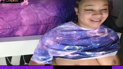 Snapshot of temptressbeauty24 chatting on 12-15-24, 06:18 Gaia online show from 12-15-24, 06:18