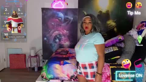 Snapshot of temptressbeauty24 chatting on 02-02-25, 07:41 Gaia online show from 02-02-25, 07:41