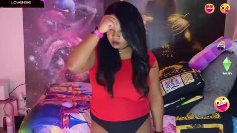 Snapshot of temptressbeauty24 chatting on 02-04-25, 06:36 Gaia online show from 02-04-25, 06:36