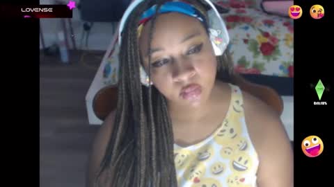 Snapshot of temptressbeauty24 chatting on 02-16-25, 08:33 Gaia online show from 02-16-25, 08:33