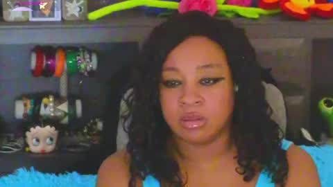 Snapshot of temptressbeauty24 chatting on 09-19-25, 05:09 Gaia online show from 09-19-25, 05:09