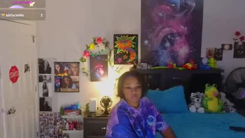 Snapshot of temptressbeauty24 chatting on 10-18-25, 04:04 Gaia online show from 10-18-25, 04:04