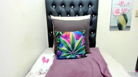 temptressqeen online show from 10-30-25, 05:46