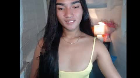 TransGoddessZhandria online show from 04-22-26, 02:40