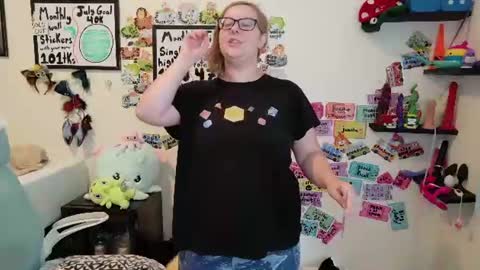 Pixie and Tentacle Overlord online show from 07-17-26, 10:14