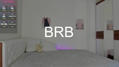 Snapshot of tender_babyy chatting on 02-10-25, 05:19 Sexy girl Li online show from 02-10-25, 05:19