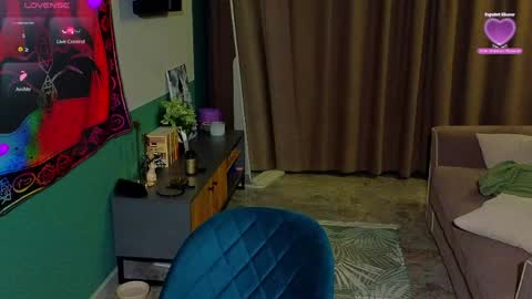 inst r0seamber0 online show from 04-05-26, 04:59