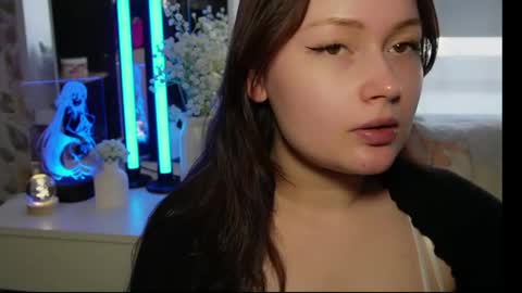 Snapshot of tendre_amelia chatting on 06-07-26, 08:29 tendre_amelia online show from 06-07-26, 08:29
