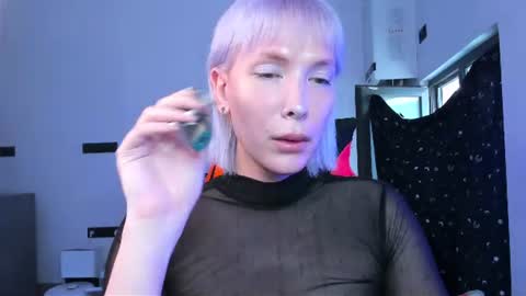 Kira online show from 07-04-26, 02:51