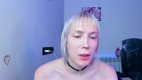 Kira online show from 07-19-26, 06:22