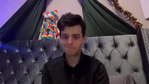 Snapshot of tenger89 chatting on 01-11-25, 06:01 CTimoPa online show from 01-11-25, 06:01