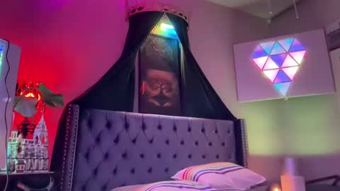 Snapshot of tenger89 chatting on 03-12-25, 12:15 CTimoPa online show from 03-12-25, 12:15