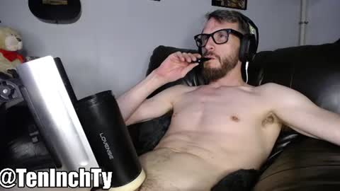 Snapshot of teninchty chatting on 07-19-26, 05:00 Ty online show from 07-19-26, 05:00