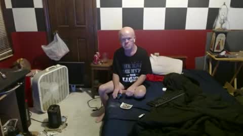 Snapshot of terdy2366 chatting on 01-18-25, 12:36 terdy2366 online show from 01-18-25, 12:36